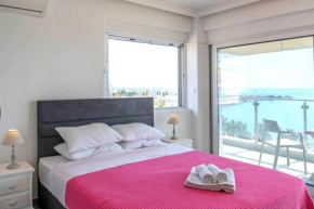 Breathtaking seaview studio in Athenian Riviera